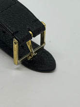 Load image into Gallery viewer, Omega Vintage Constellation Automatic day date  35mm 18 ct Gold