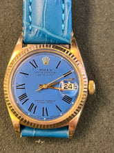Load image into Gallery viewer, Rolex Rare datejust Beautiful Blue