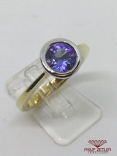 Load image into Gallery viewer, 18ct Gold Tanzanite Solitaire Ring
