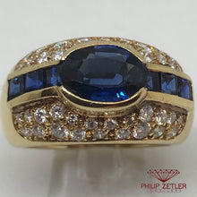 Load image into Gallery viewer, 18ct Yellow Gold Sapphire &amp;  Diamond Pave  Ring
