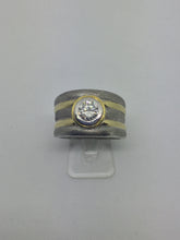 Load image into Gallery viewer, 18ct Ladies Yellow &amp; White Gold Diamond Ring
