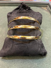 Load image into Gallery viewer, 9ct 5mm Gold Bangle
