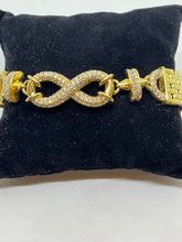 Load image into Gallery viewer, 18ct Gold &amp; Diamond Infinity Bracelet Cartier Panther Link
