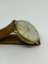 Load image into Gallery viewer, Omega Vintage 33mm

