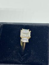 Load image into Gallery viewer, 9ct  Yellow Gold Trilogy 2ct Diamond Ring
