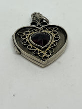 Load image into Gallery viewer, Antique Necklace and assorted vintage pieces
