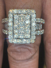Load image into Gallery viewer, 10 ct white gold pave Diamond ring 65 Diamonds 5 cts
