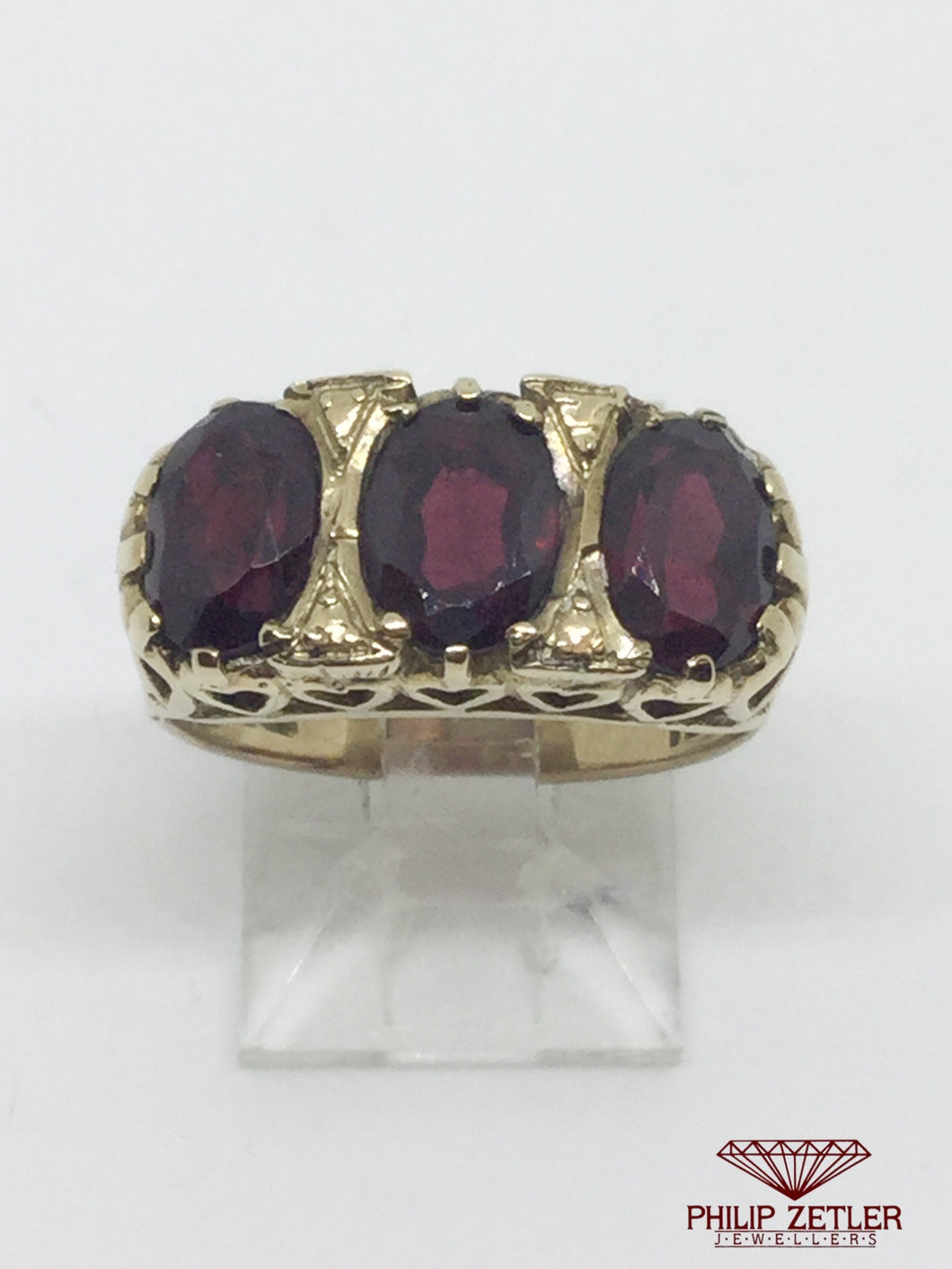 9ct 3 Garnet Dress Ring