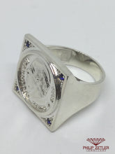 Afbeelding in Gallery-weergave laden, Big Square Silver Coin Ring
