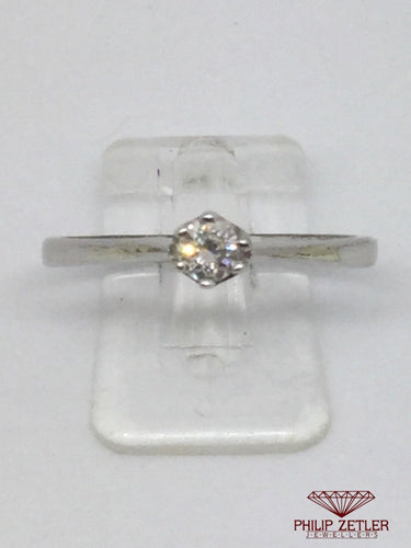 9ct White Gold Solitare Engadement Ring