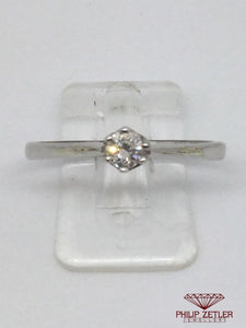 9ct White Gold Solitare Engadement Ring