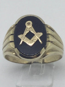 9ct Gents Onyx Masonic Ring
