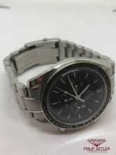 Load image into Gallery viewer, Omega Speedmaster Professional Ledgendary Moon Watch .
