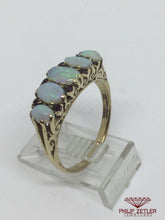 Laden Sie das Bild in den Galerie-Viewer, 9ct Antique 5 Opal  Dress Ring
