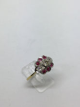 Afbeelding in Gallery-weergave laden, 18ct Diamond &amp; Ruby Flower Dress Ring
