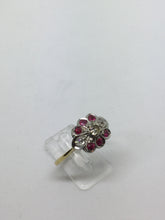 Charger l&#39;image dans la galerie, 18ct Diamond &amp; Ruby Flower Dress Ring
