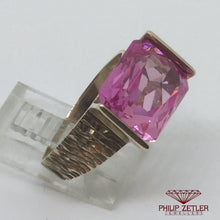 Afbeelding in Gallery-weergave laden, 9ct Pink Tourmaline Dress Ring
