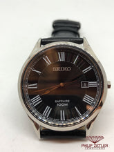 Load image into Gallery viewer, Seiko Gents Black Dial Roman Numerals
