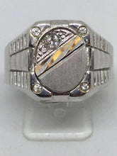 Load image into Gallery viewer, 18ct Unisex White Gold Diamond Ring
