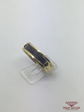 Laden Sie das Bild in den Galerie-Viewer, 18ct Gold &amp; Elephant Hair Unisex Dress Ring
