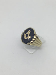 9ct Gents Onyx Masonic Ring
