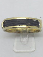 Laden Sie das Bild in den Galerie-Viewer, 18ct Gold &amp; Elephant Hair Unisex Dress Ring
