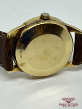 Laden Sie das Bild in den Galerie-Viewer, Rolex 14ct Vintage Automatic Wristwatch
