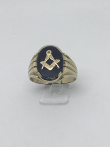 9ct Gents Onyx Masonic Ring