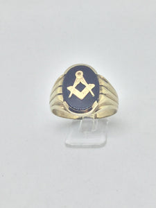 9ct Gents Onyx Masonic Ring