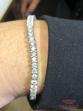 Charger l&#39;image dans la galerie, Diamond Bracelet 14ct X 56 Diamonds Certified
