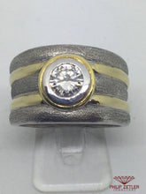 Afbeelding in Gallery-weergave laden, 18ct Ladies Yellow &amp; White Gold Diamond Ring
