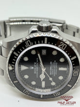 Laden Sie das Bild in den Galerie-Viewer, Rolex Sea-Dweller 116600 Ceramic Bezel
