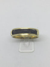 Load image into Gallery viewer, 18ct Gold &amp; Elephant Hair Unisex Dress Ring
