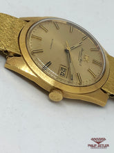 Charger l&#39;image dans la galerie, IWC Automatic 18ct Gold Vintage (1960&#39;s)

