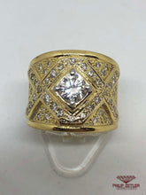 Afbeelding in Gallery-weergave laden, 18ct Yellow Gold Pave Diamond Ring
