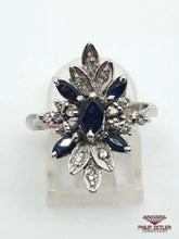 Afbeelding in Gallery-weergave laden, 18ct White Gold  Marquise Cut Sapphire &amp; Diamond Ring
