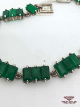 Laden Sie das Bild in den Galerie-Viewer, Silver &amp;  Emerald  Bracelet
