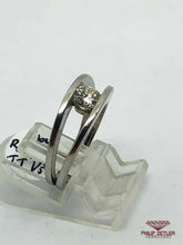 Afbeelding in Gallery-weergave laden, Diamond &amp; Platinum Millennium Tension Set Ring
